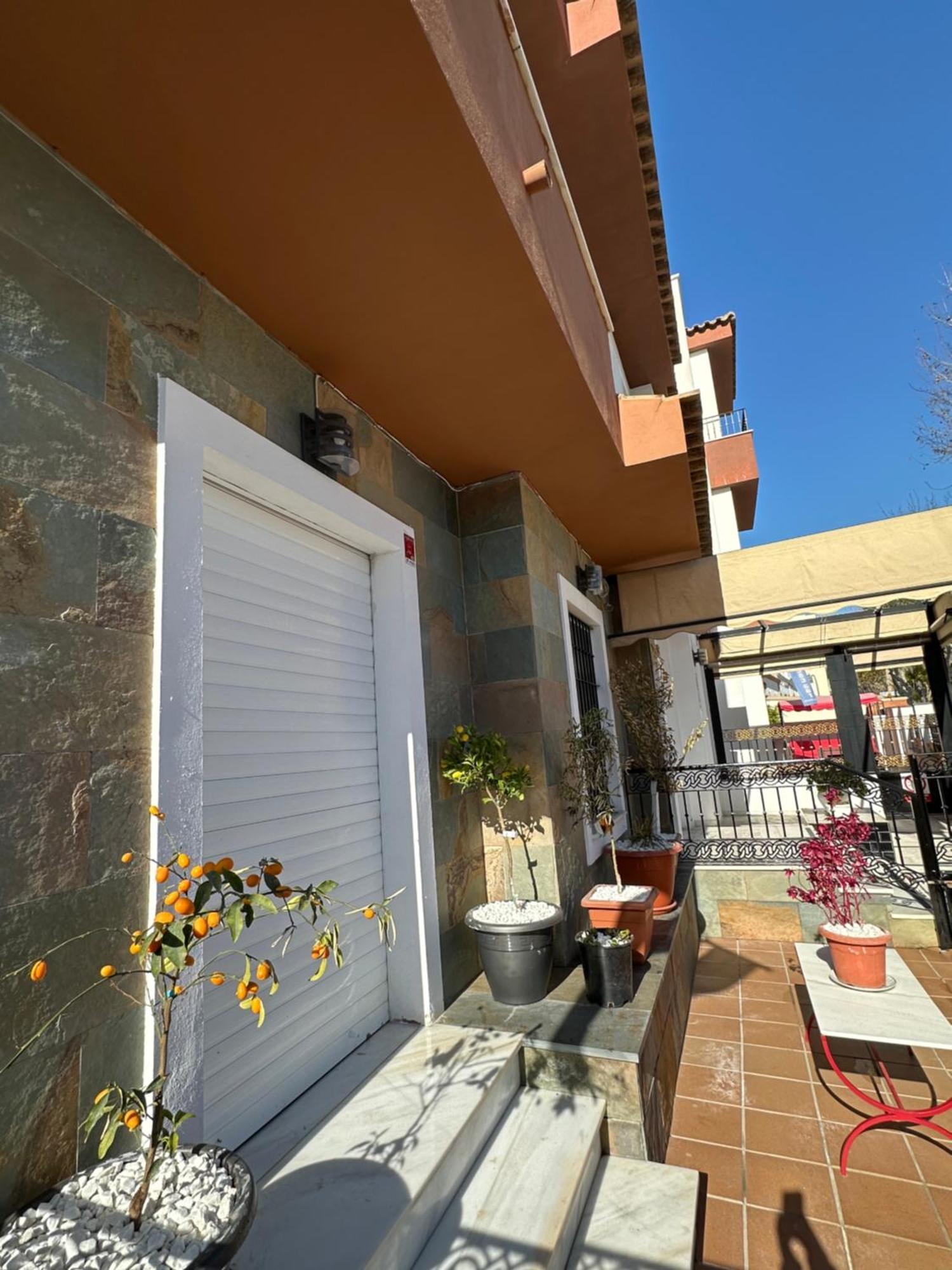Apartahotel Dona Reyes Чипиона Екстериор снимка