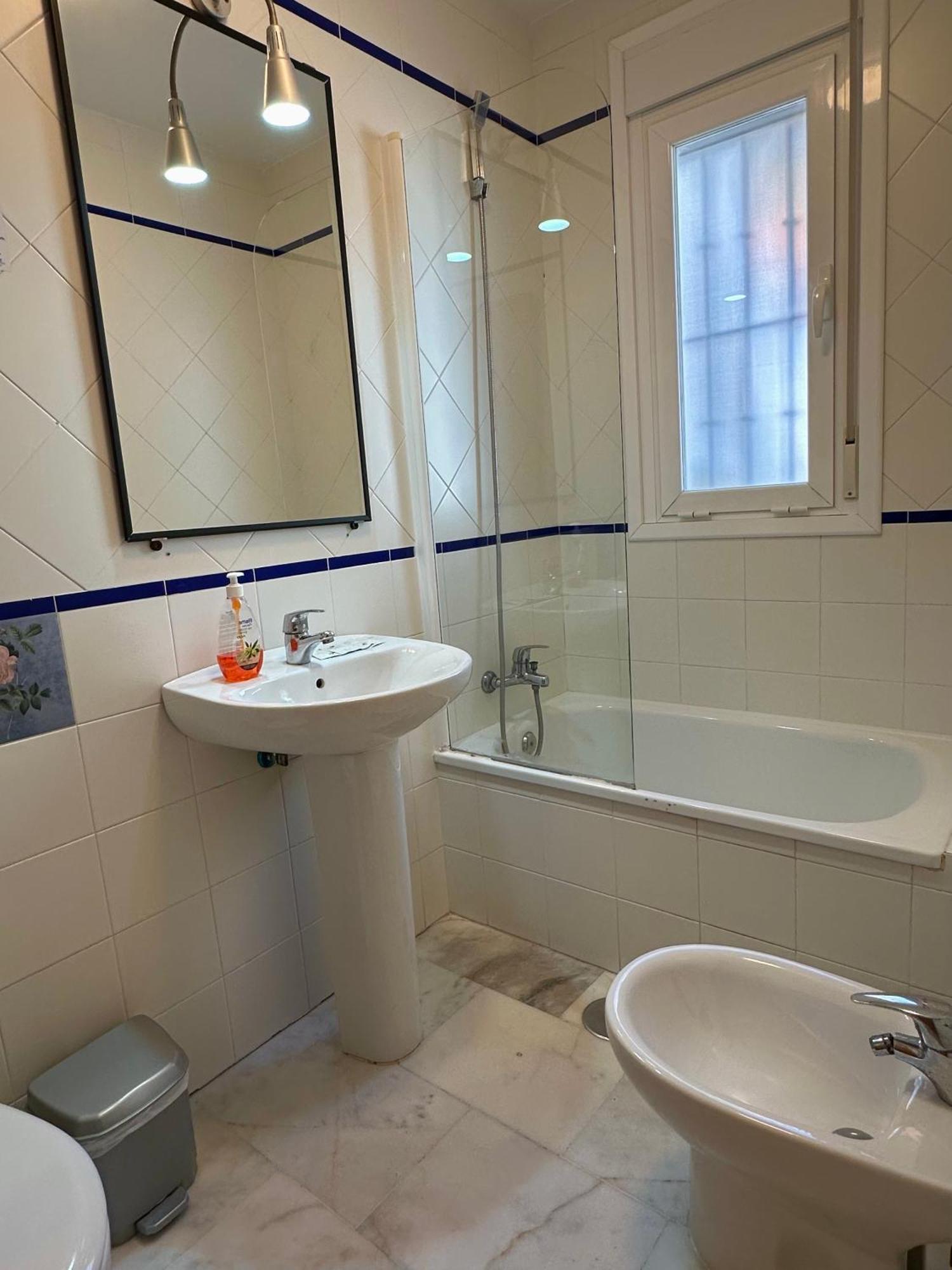 Apartahotel Dona Reyes Чипиона Екстериор снимка